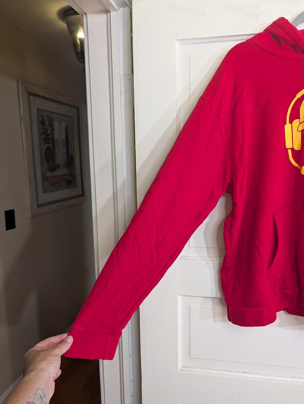 BreakingT Kansas City Football Hoodie XXL Red KC Graphic Pullover - Picture 4 of 9